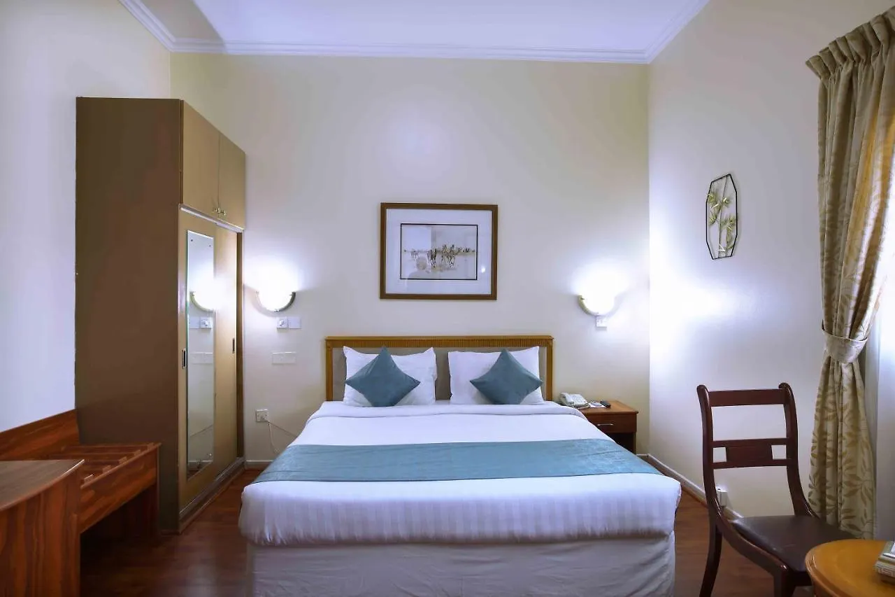 שארג'ה Al Seef Hotel איחוד האמירויות הערביות