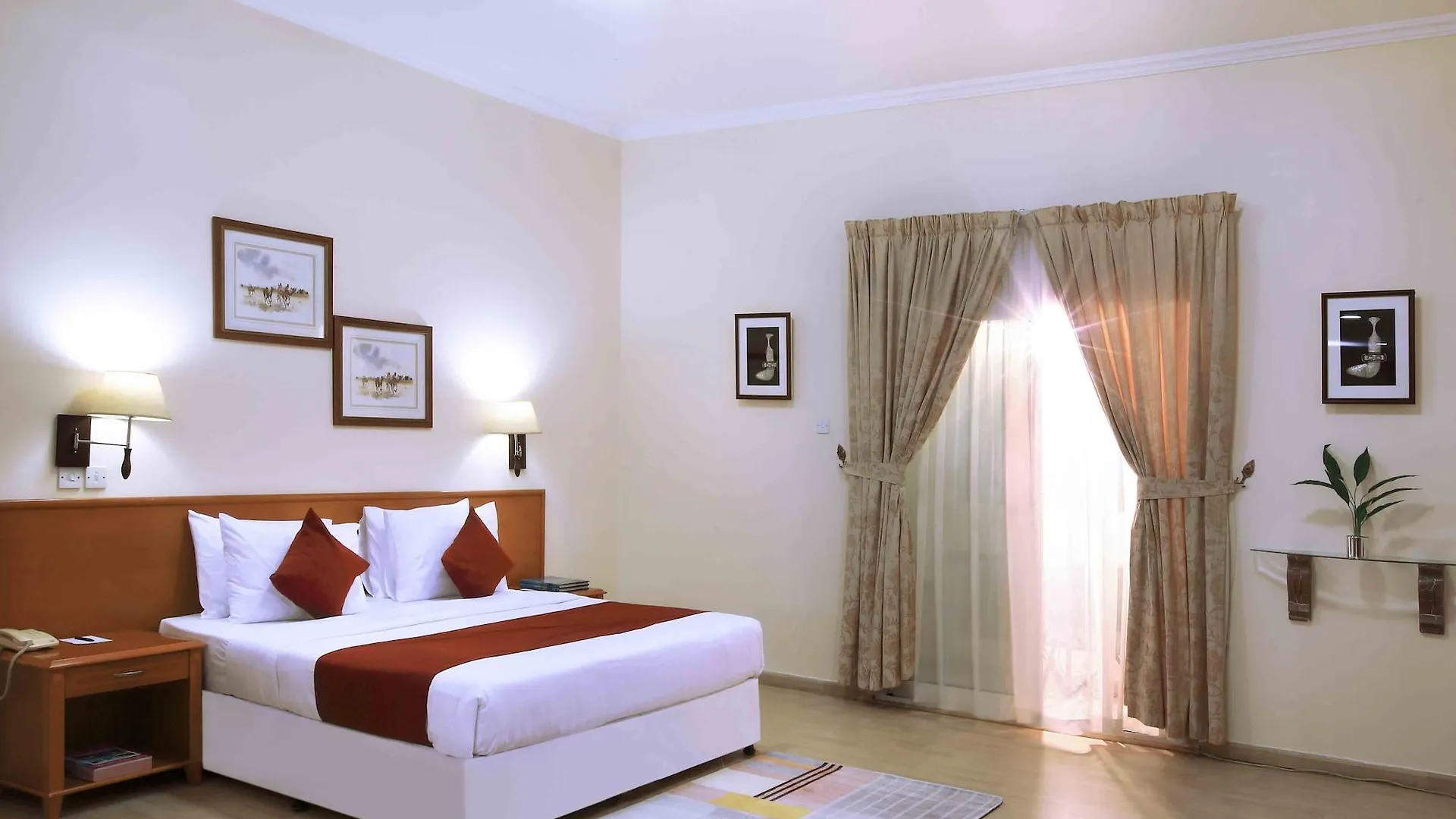 שארג'ה Al Seef Hotel איחוד האמירויות הערביות