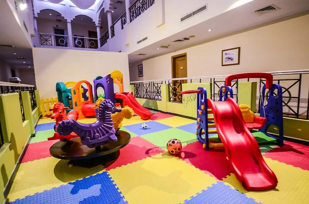 Al Seef Hotel Sharjah 3*,
